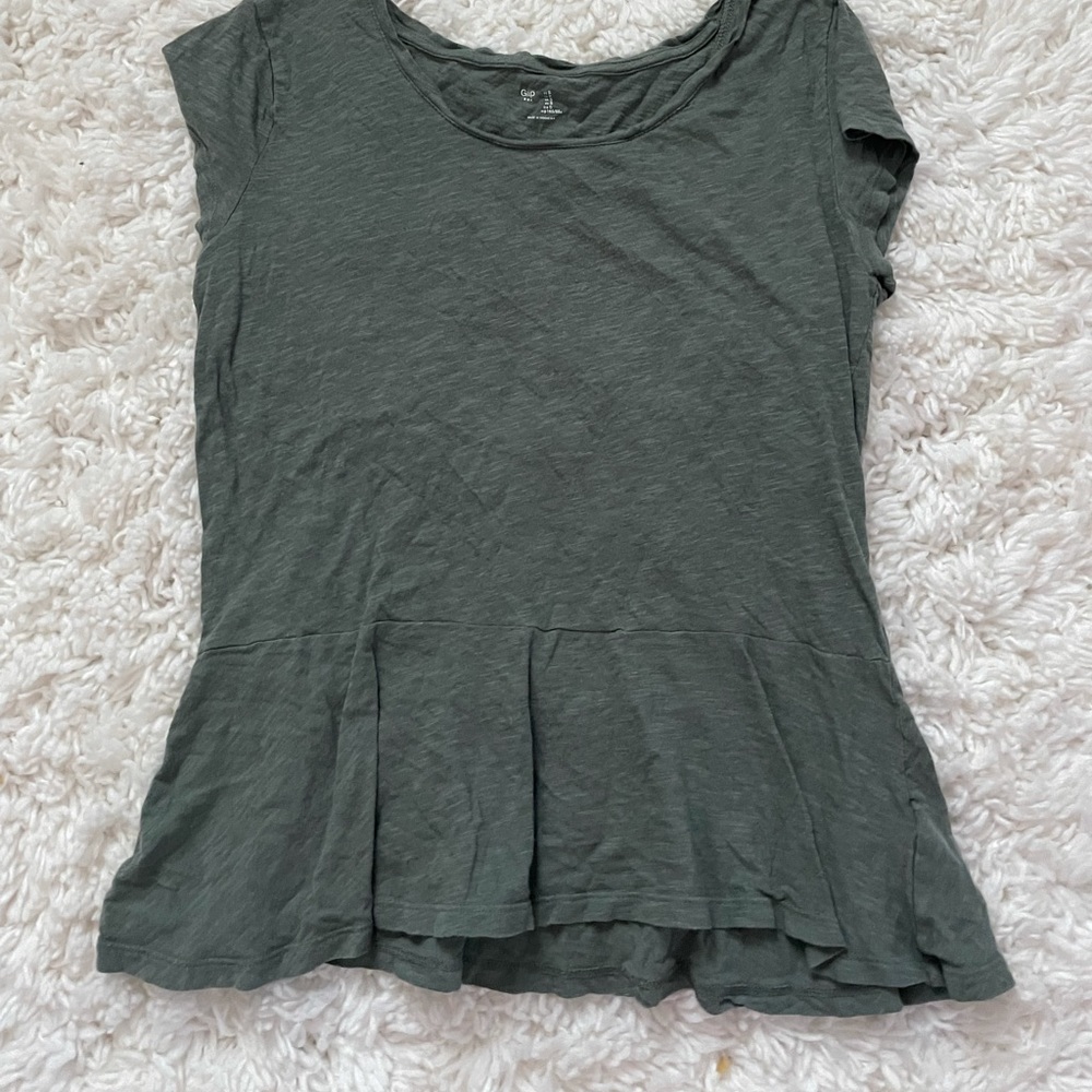 green GAP shirt